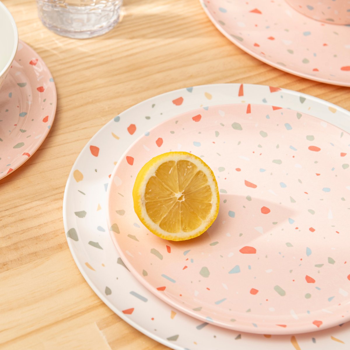 12 pc Outdoor Dinnerware Set - Pink Confetti - bzyoo