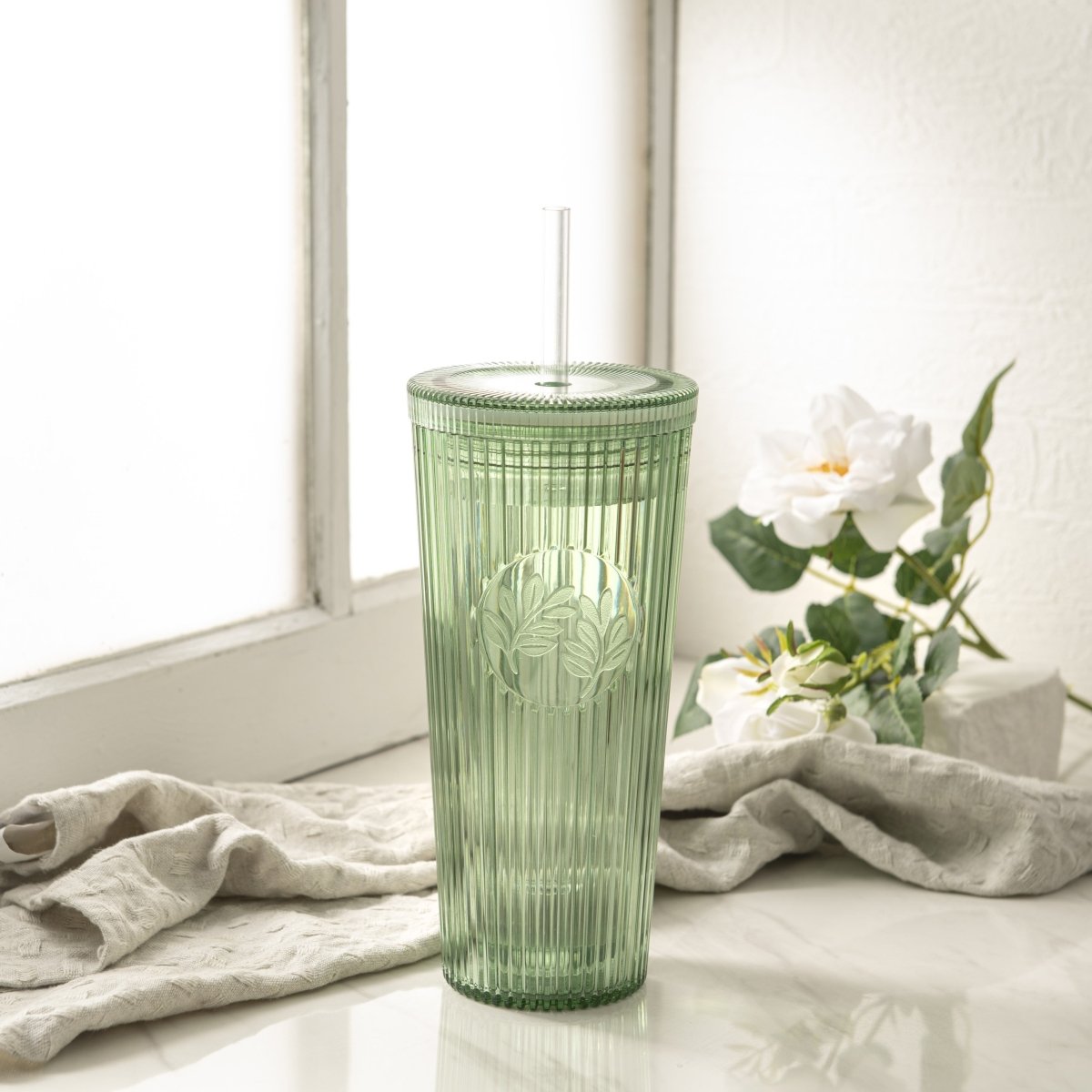 26oz Tumbler with Straw & Lid, Cute Flower Silicone Straw Tips - Botanica Green - bzyoo